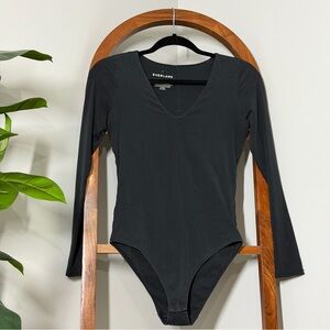 Everlane SMALL Washed Black Supima Cotton Long Sleeve V Neck Bodysuit